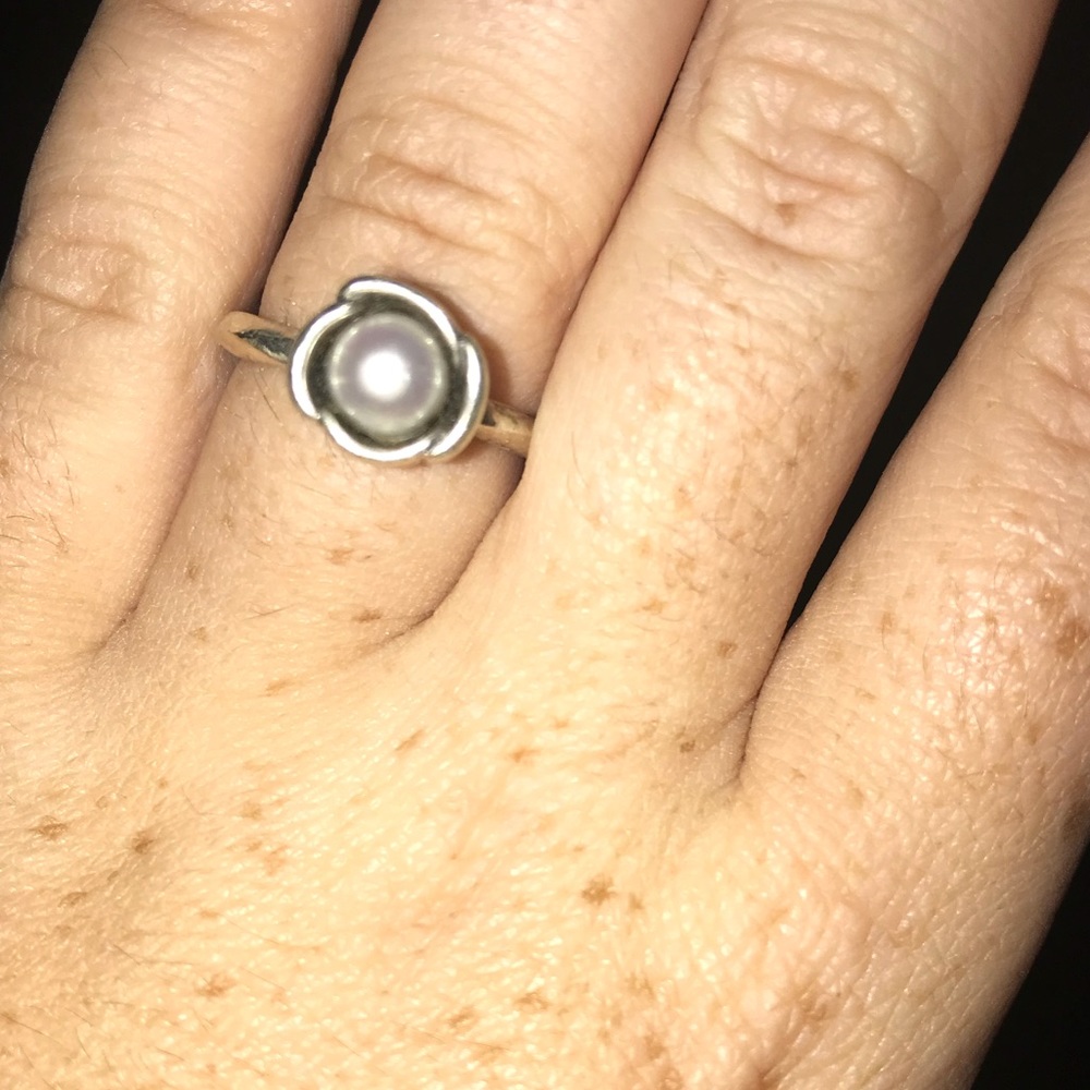 Pandora ring